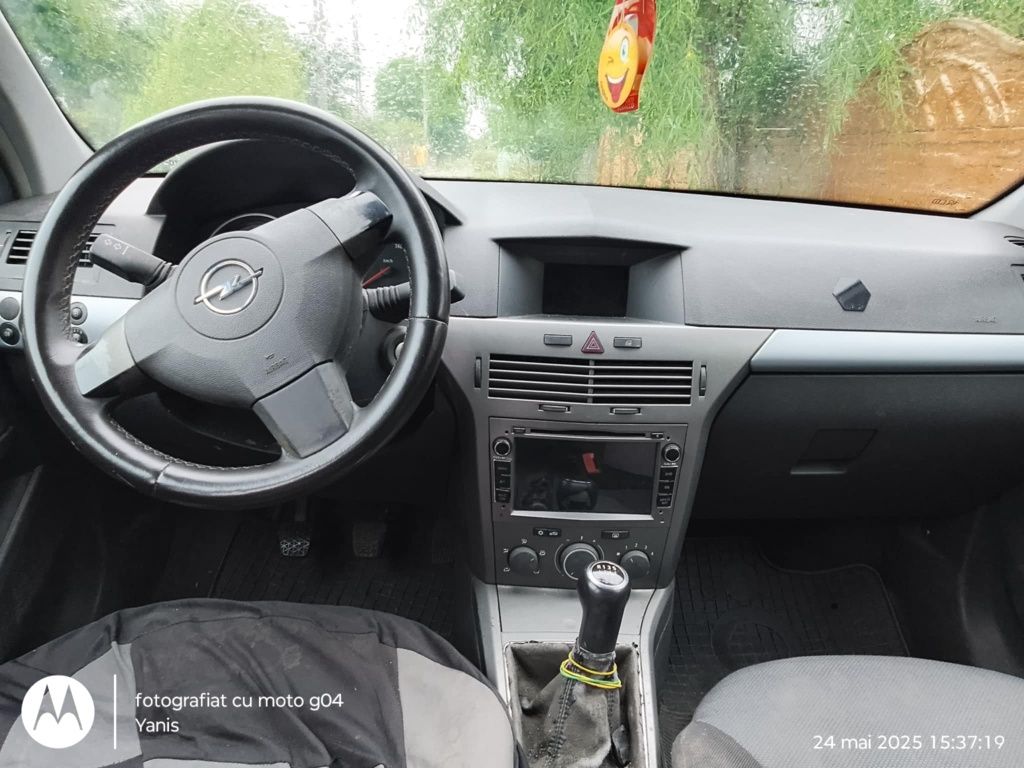 Vand Opel Astra.