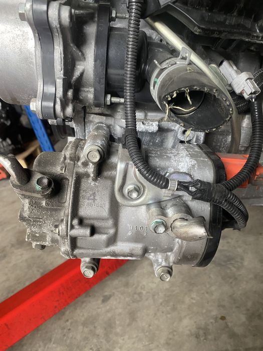 Compresor clima ac Toyota C-HR  hibrid DENSO ESB20C / 042400-0370