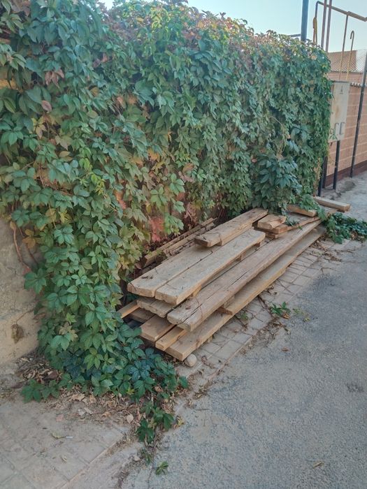 Дрова, щебень, глина(бесплатно)