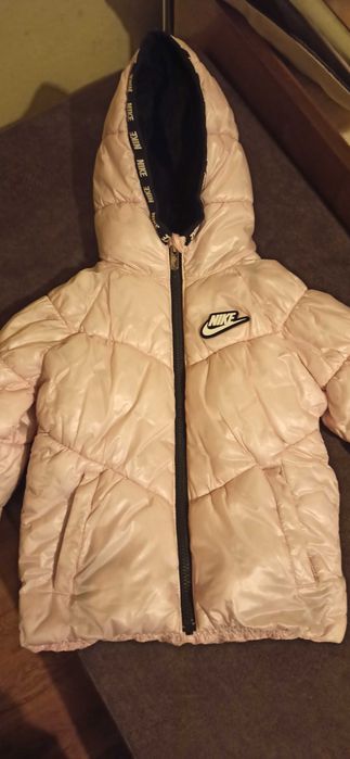 Оригинално зимно яке  за момиче Nike