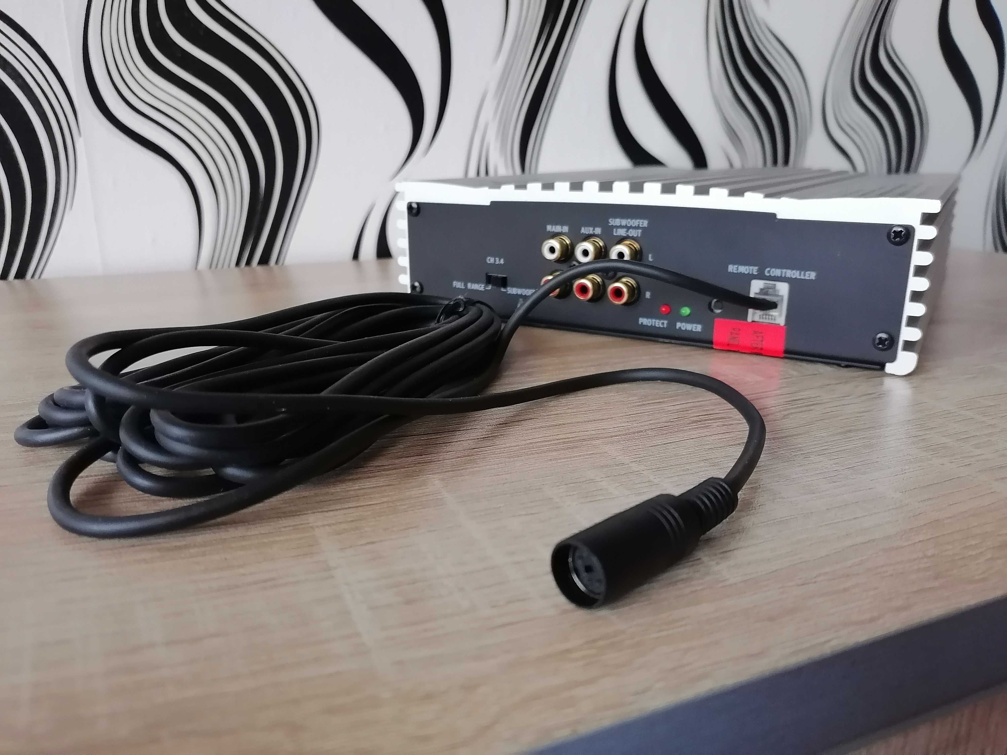 Усилвател VOX XQ-140