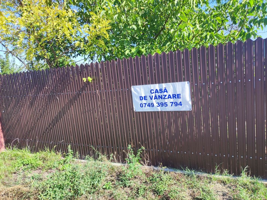 Casă de vânzare cu