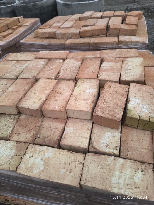 Новый красный кирпич 2000шт