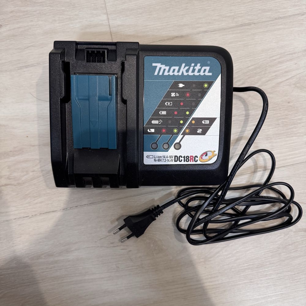 Шуруповерт Makita DDF485