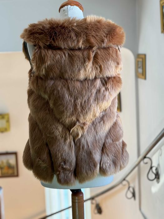 Vestă damă din blană artificială – maro