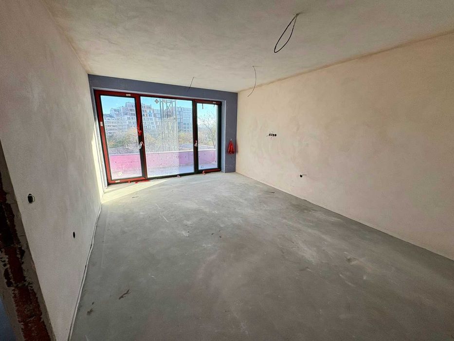 Тристаен, кв.Чайка