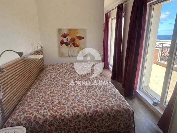 Продава се Тристаен апартамент в Созопол - 111 кв.м за 2163 €/кв.м - Снимка #5