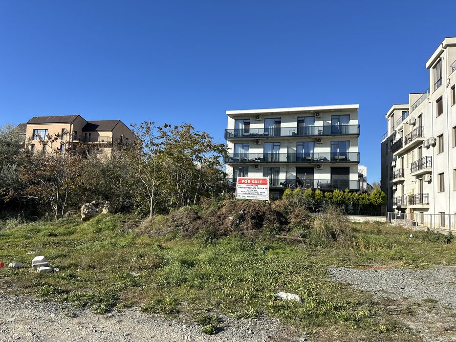 Vand teren in Mamaia Nord partea cu marea sau schimb cu teren in Cluj