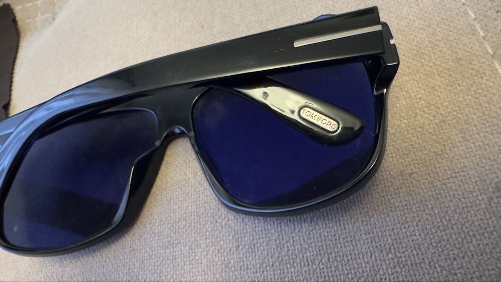 Tom Ford Ochelari de soare TF0908 HAWKINGS-02-01V-62