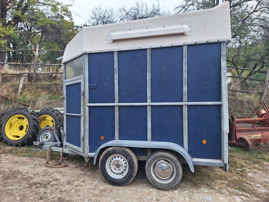 Remorca transport animale 1.5t