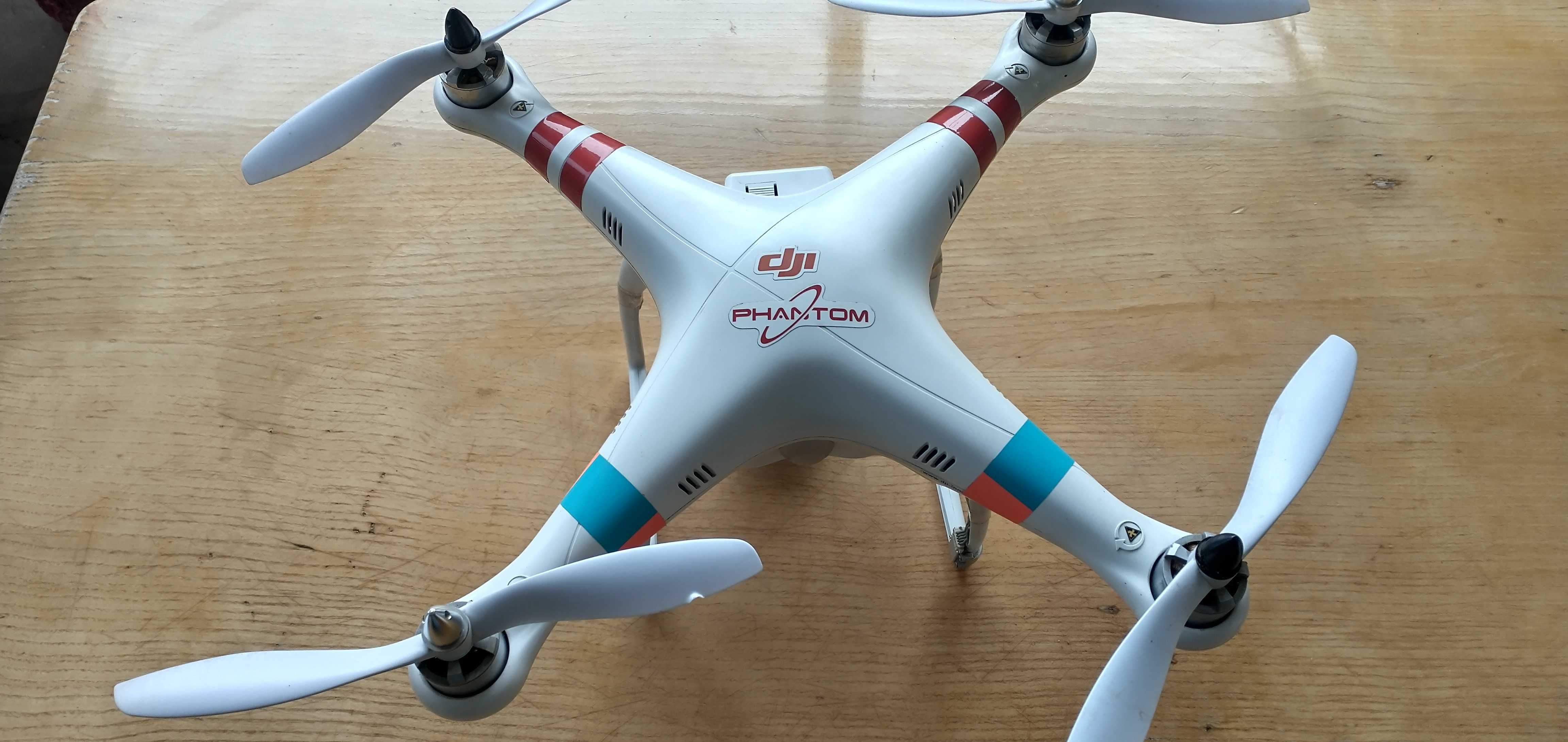 Vand Drona DJI Phantom 1 - model P330 - neverificata