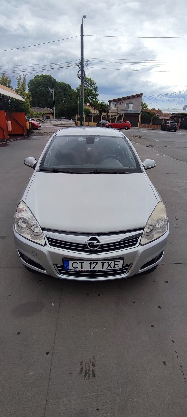 Opel Astra H 1.6 Manuala