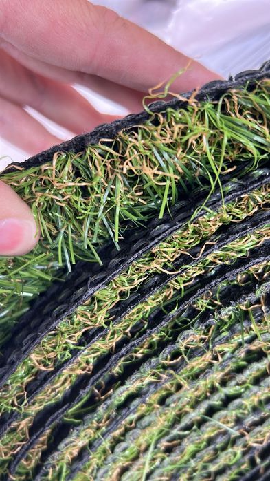 Gazon sintetic și ornamental