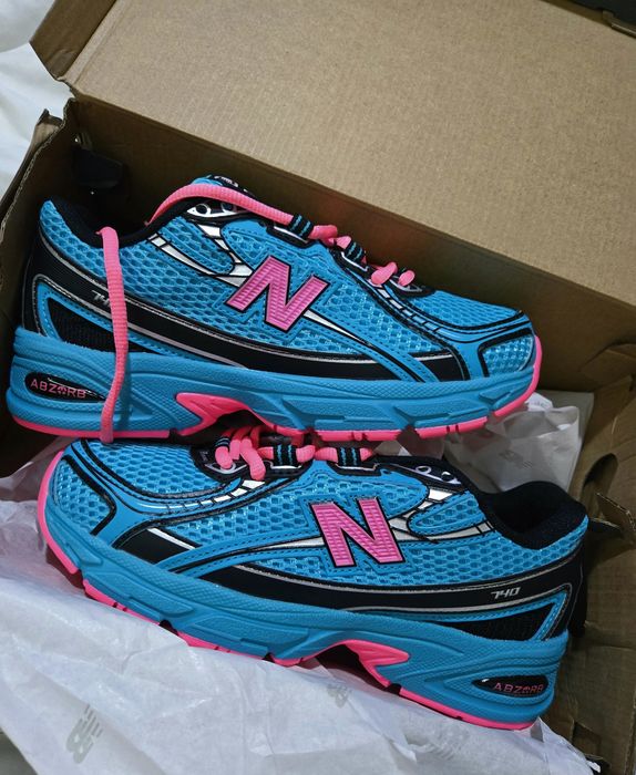 New Balance жестоки цветове нови с оригиналната си кутия 38.5 номер