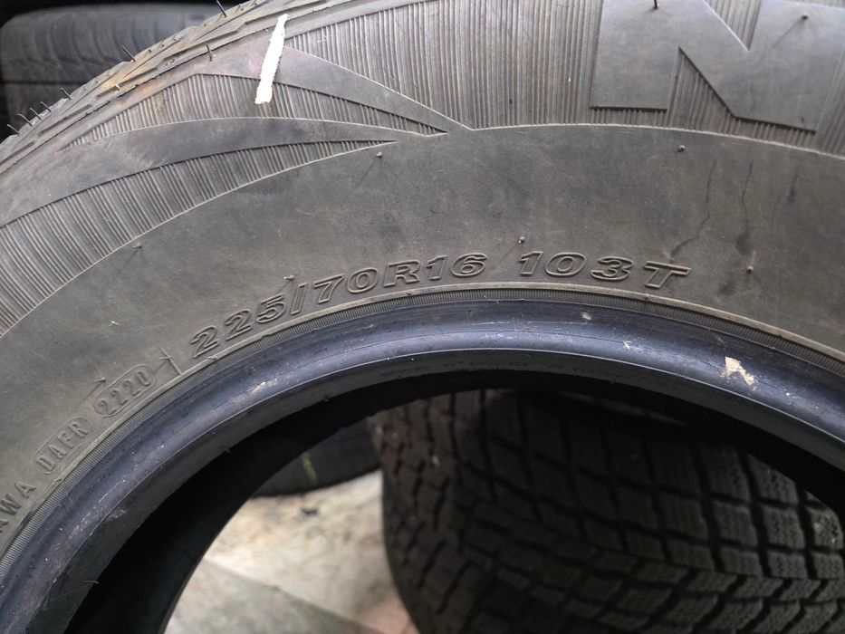 4бр Зимни гуми 225 70 16 - Nexen