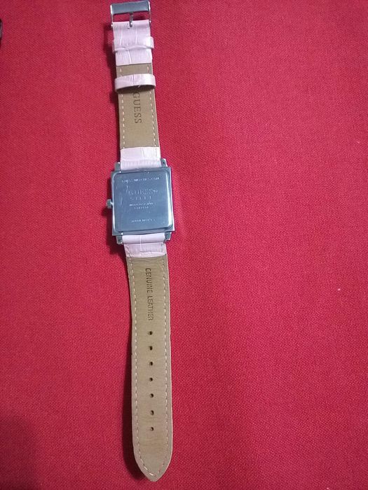 Vand ceas Guess