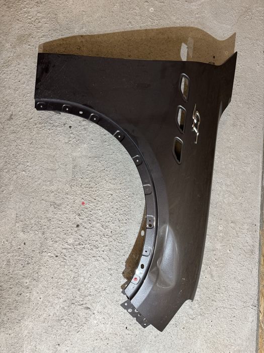 Aripa Dreapta Fata Maserati Grecale GT