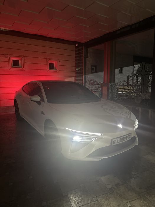 Продаётся NETA S гибрид