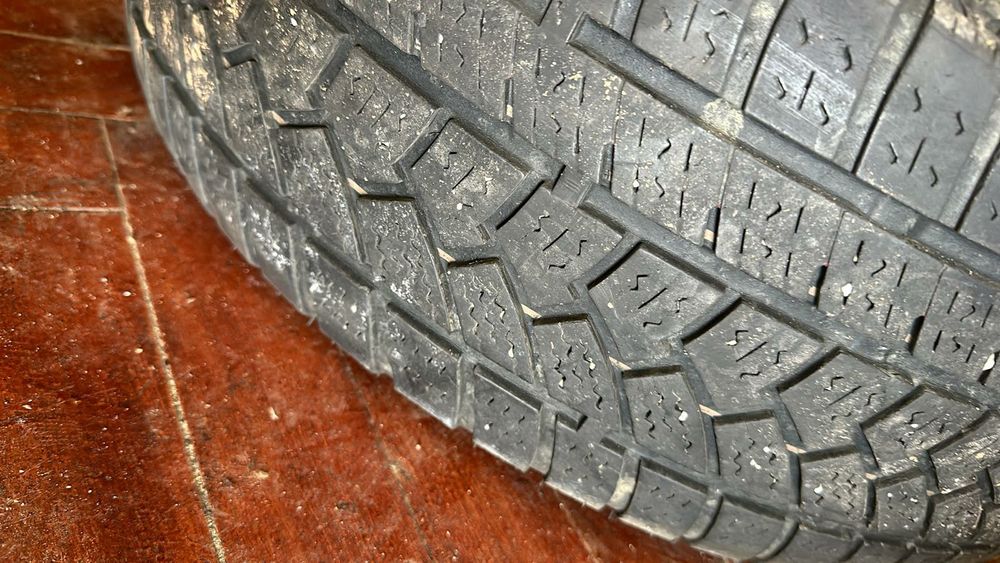 Anvelope de iarnă 215/55/16