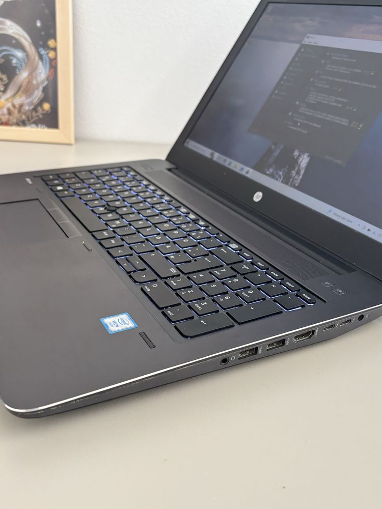 HP Workstation/Gaming• Xeon• 16Gb ram• Nvidia Quadro 4Gb• HP zbook 15