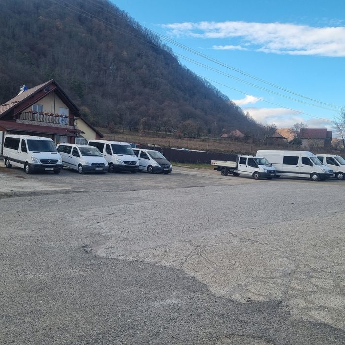 Vand ford 2.4 tdi .7 locuri.6+1 trepte.roti duble..Rar facut