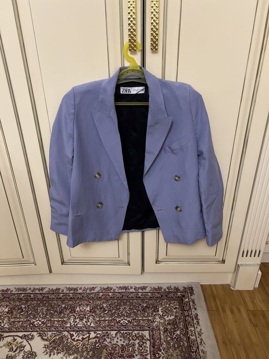 Пиджак голубой  весенний