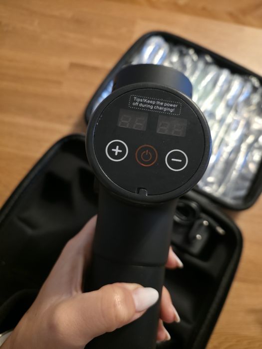 Aparat de masaj electric profesional