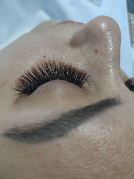 Наращивание ресниц любой длины и любой объем