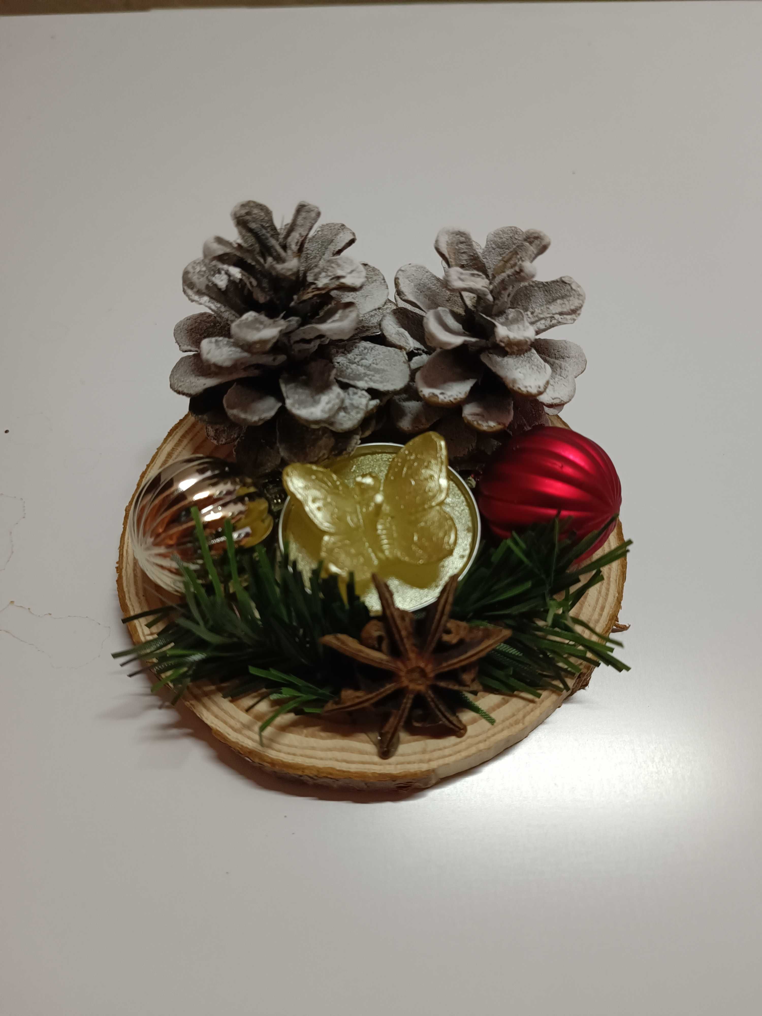 Ornamente (decorațiuni) de Crăciun