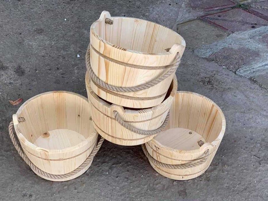 Galeata din lemn pentru fantana rustica