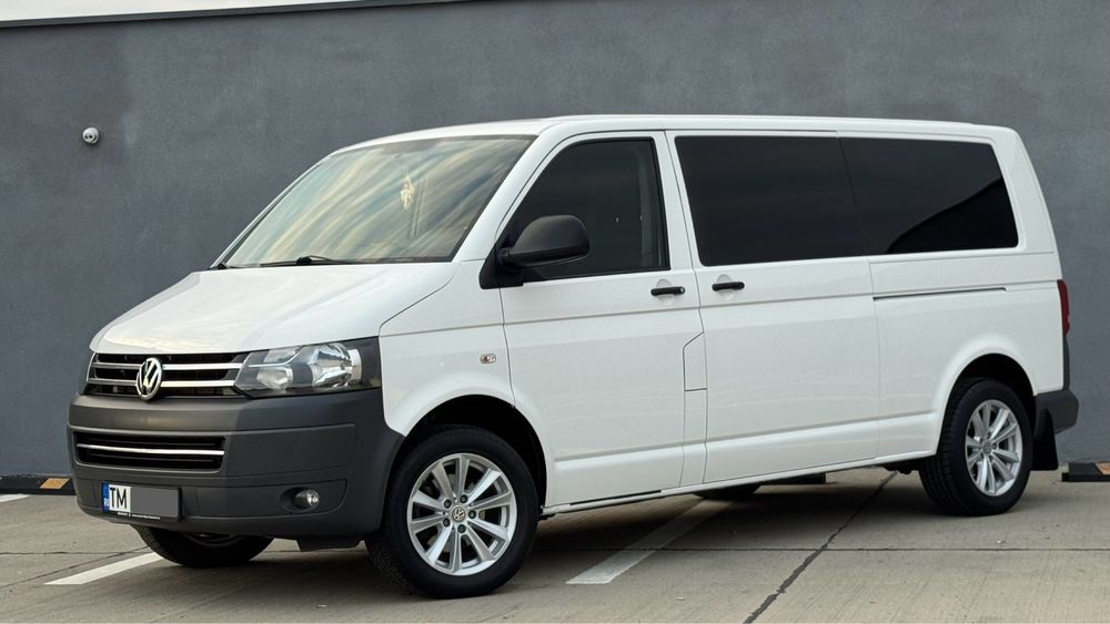 Volkswagen Caravelle T6 2014 2.0 4X4 Extra-Lung 8+1 Locuri 140CP