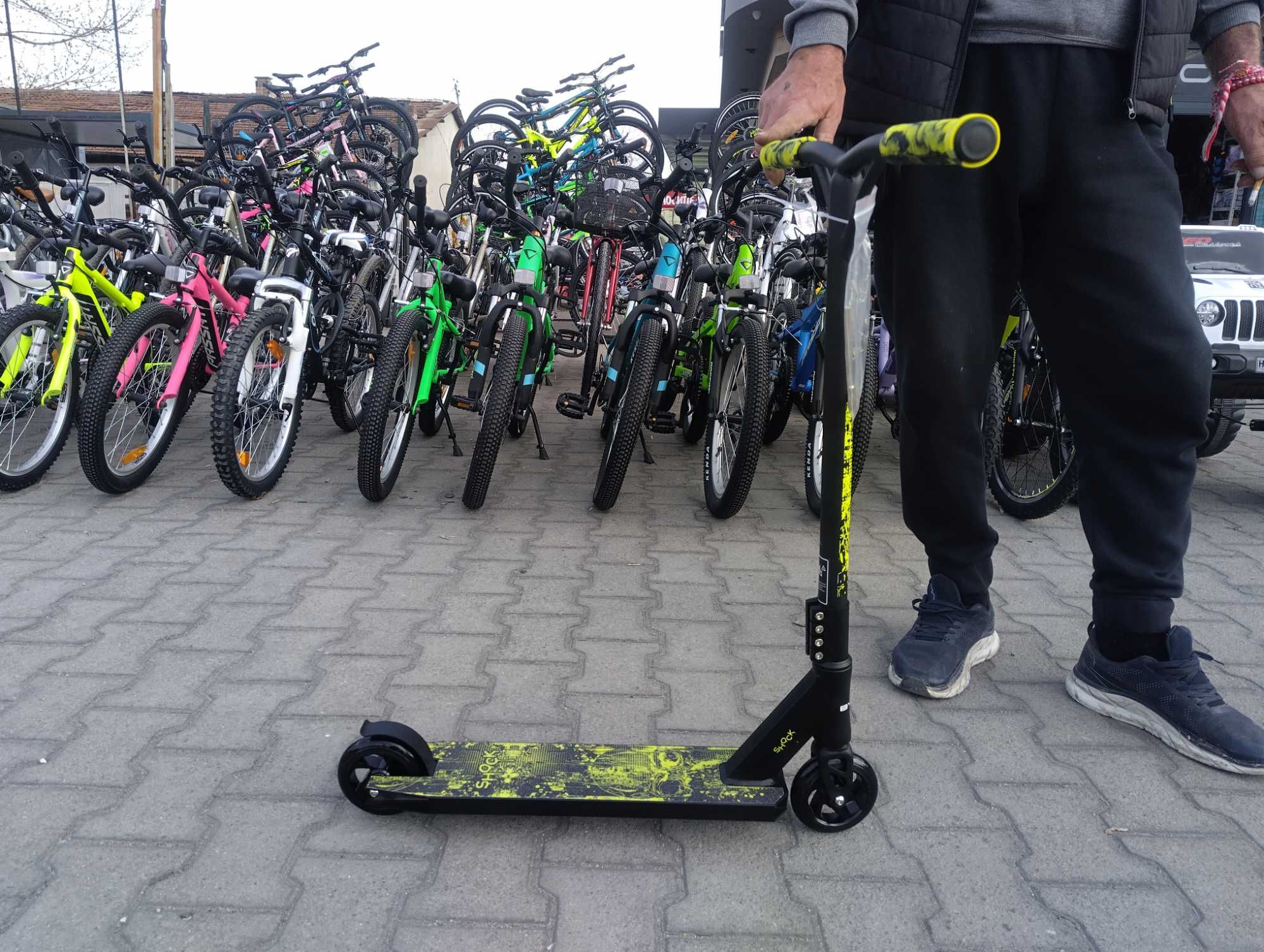BYOX Детска тротинетка stunt SHOCK жълт