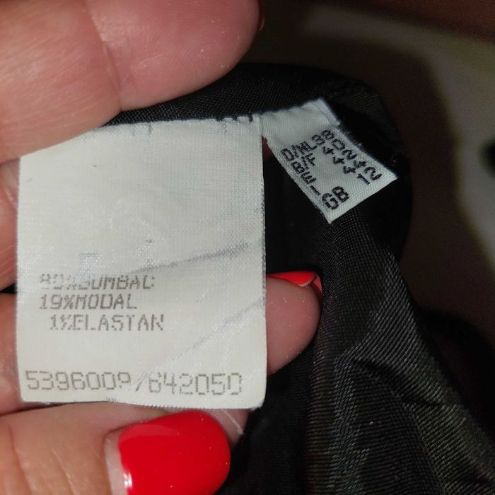 Tope negru de catifea