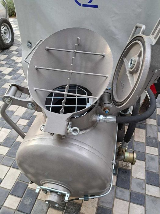 Аппарат для полусухой стяжки/styashka aparati/styajka pola/спецтехника