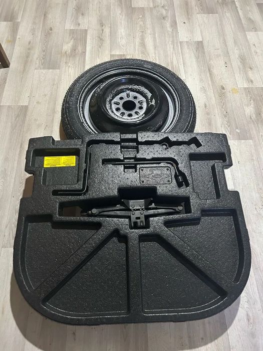 Продается запаска докатка и органайзер