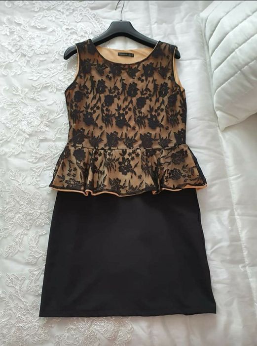 Дамска     рокля