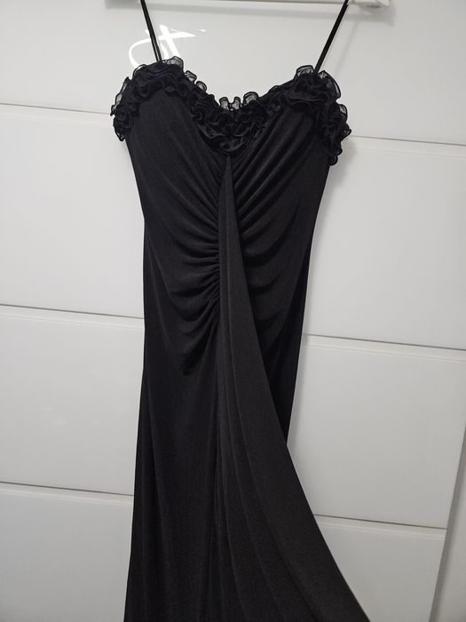 Rochie neagra eleganta