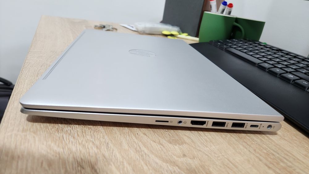 Hp noutbuk sotiladi