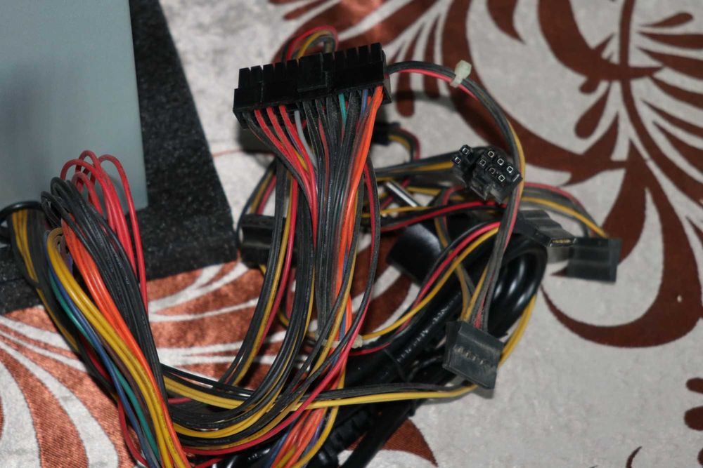 Procesor I5 7400, cooler, sursa, placa video