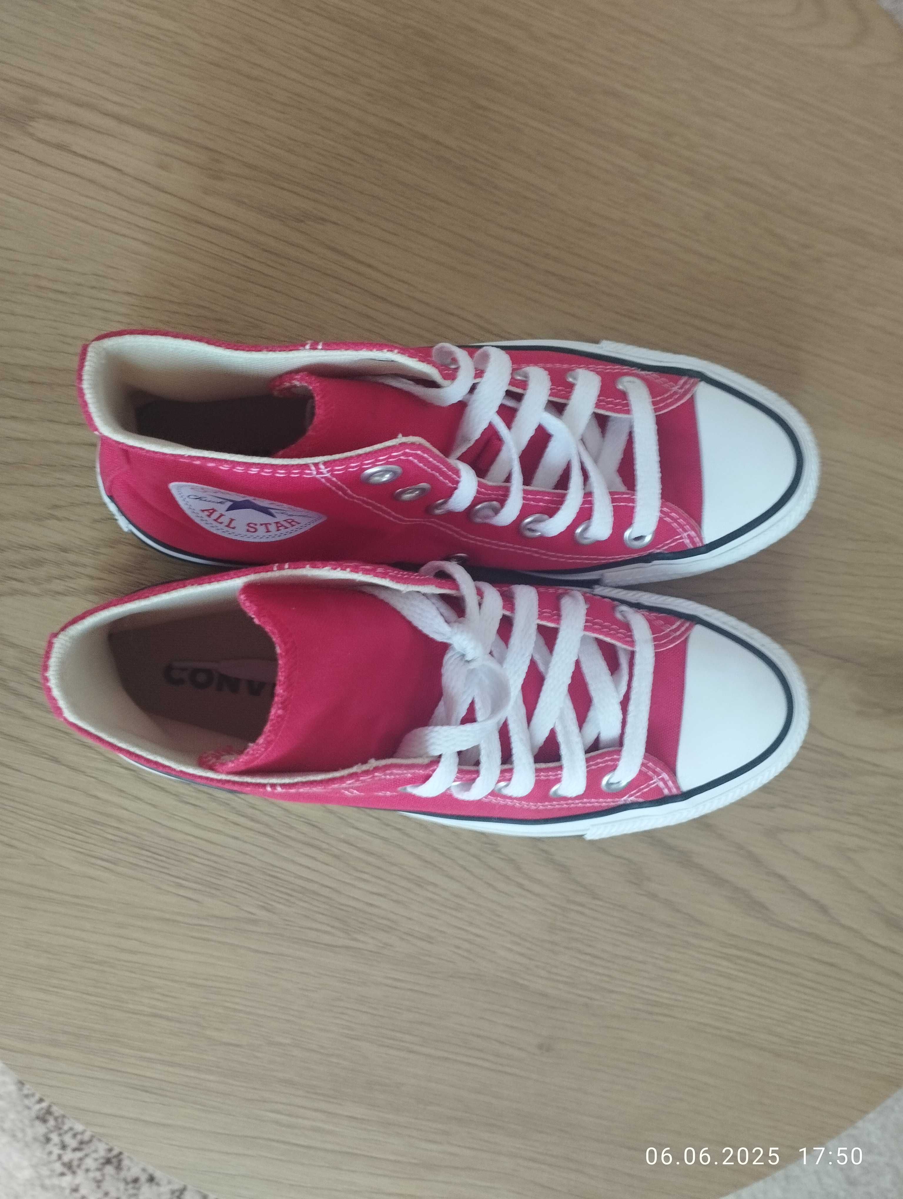 Червени кецове Converse Chuck Taylor All Star, номер:37.5