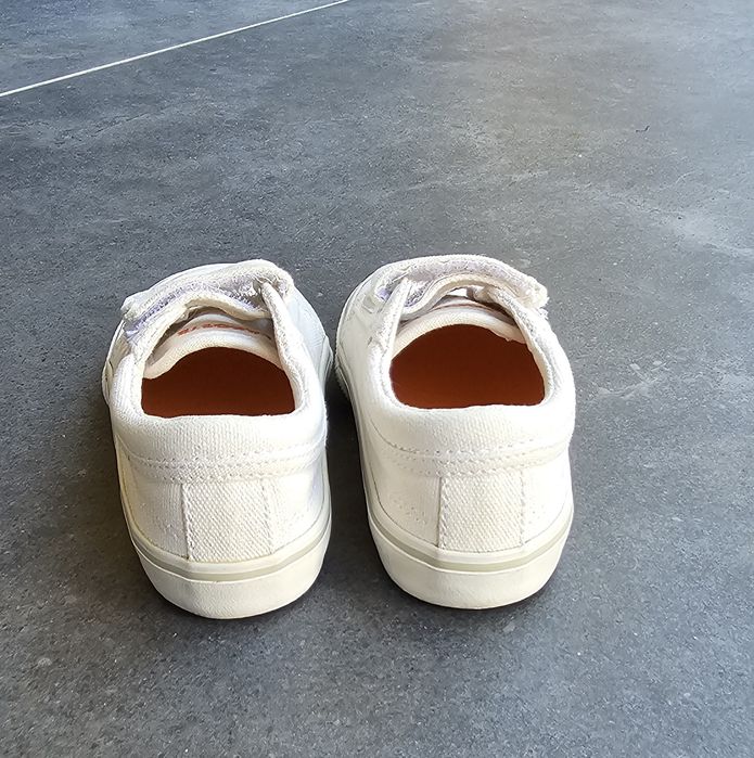 Teniși lacoste Mărimea 21