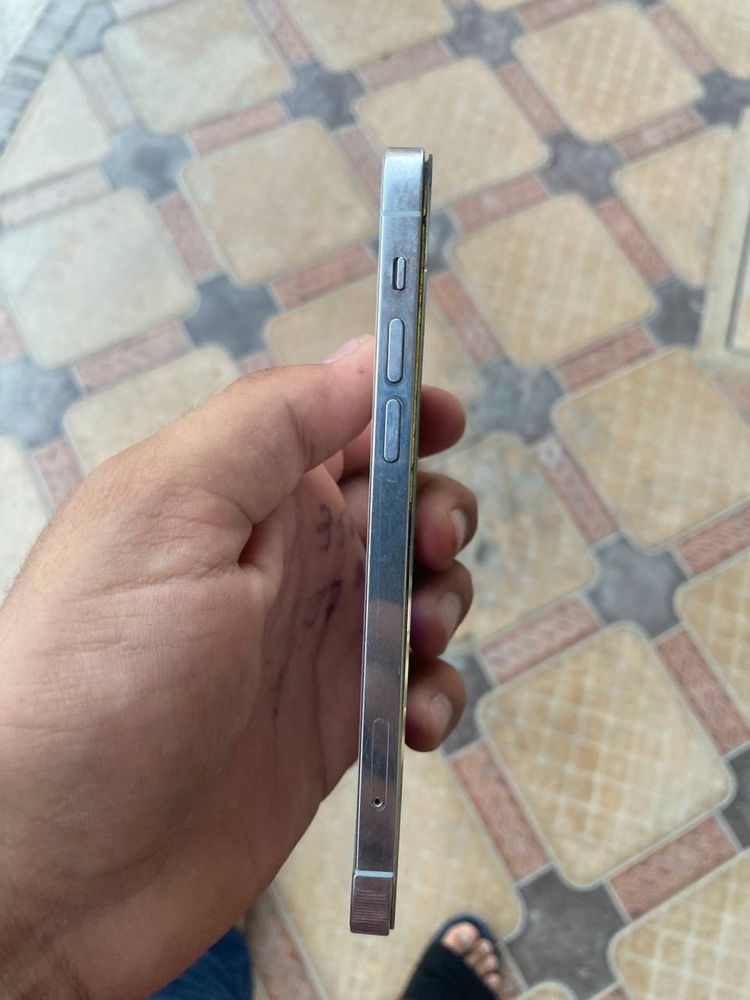 Iphone 12 pro white
