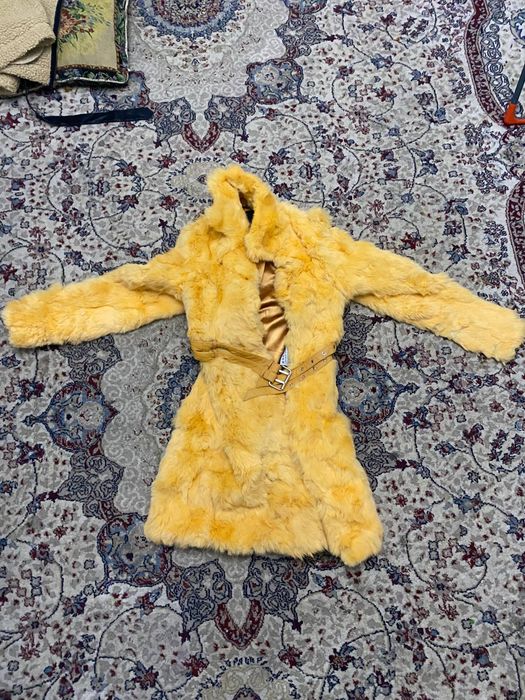 Продаю срочно  вещи в хорошем состоянии