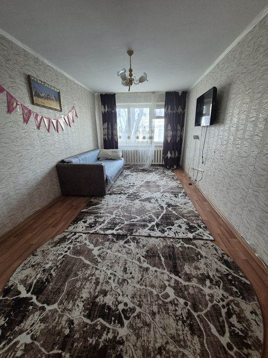 Екі бөлме үи сатылады