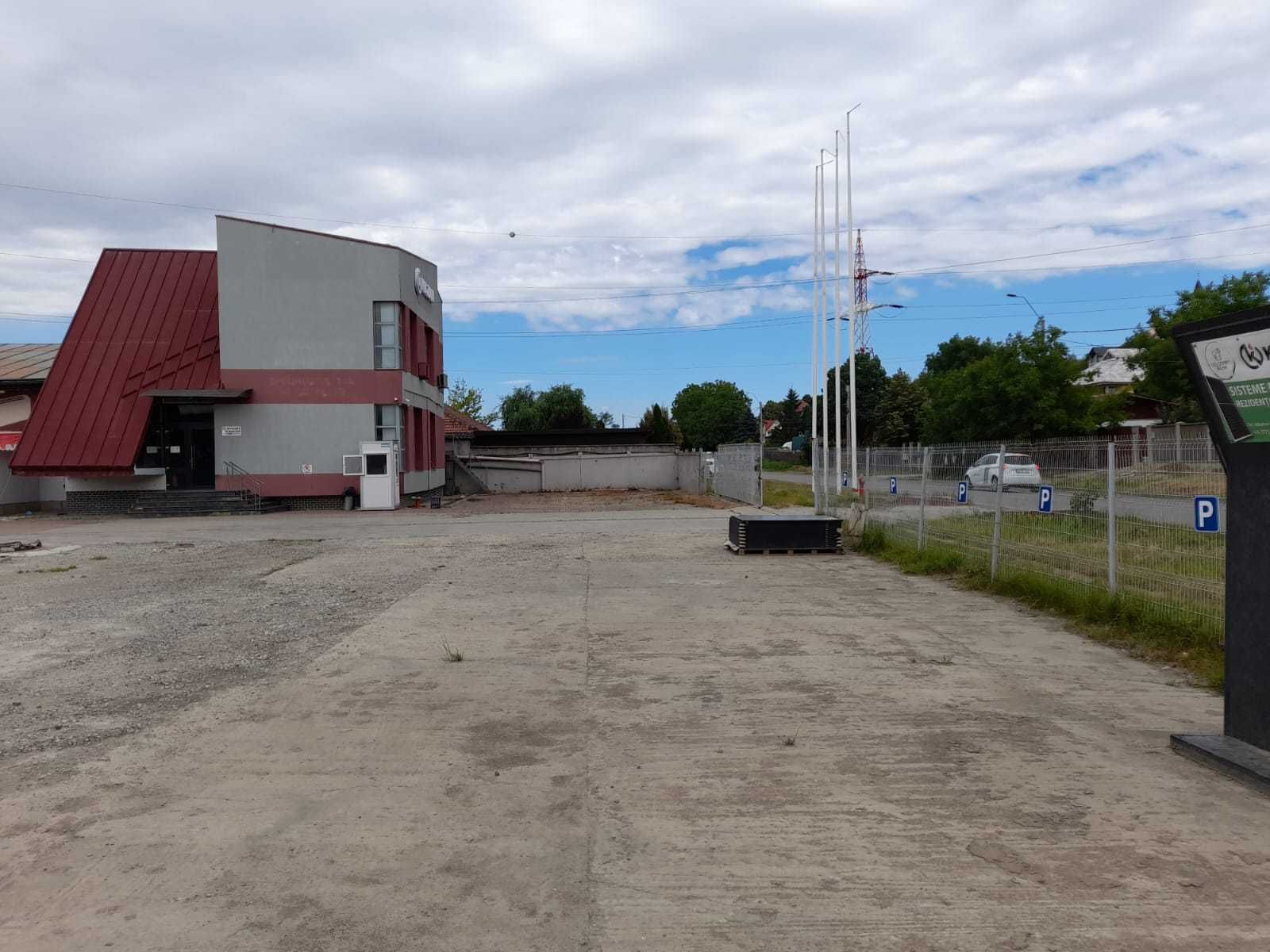 inchiriez spatiu cu deschidere la drum național