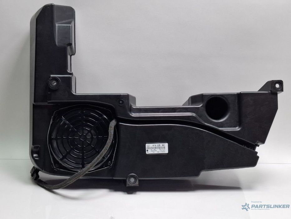 Subwoofer AUDI A4 IV Avant 8K5, B8 2007 - 2015 TDI CAGA, CJCA, CMEA, CMFA 8T8035382