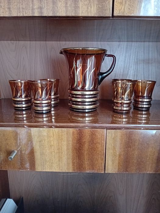 Продаётся чешский сервиз + бонусом