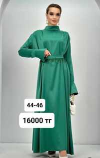 Продам новые платья в подарок зелёная шейла,размер стандарт