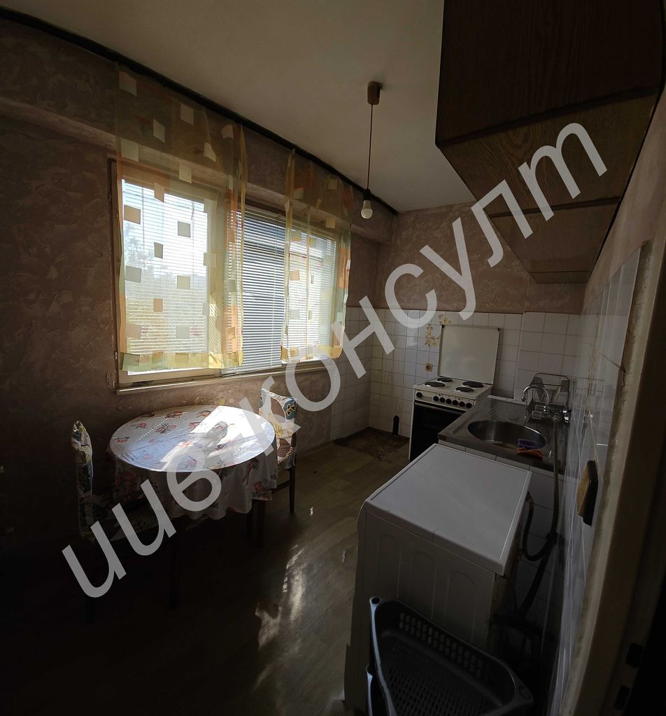 Продава се Двустаен апартамент в Велико Търново, Бузлуджа - 68 кв.м за 1030 €/кв.м - Снимка #5