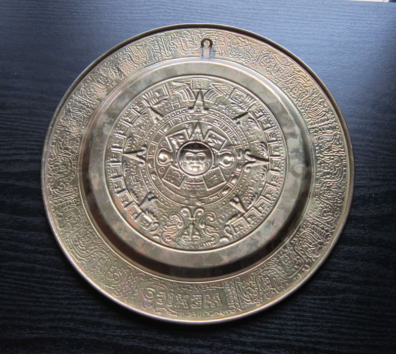 cadou rar Plate Calendar Aztec Maya bronz pictat email Mexic 1980
